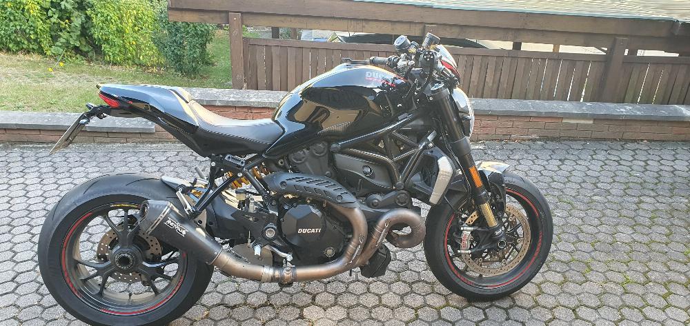 Motorrad verkaufen Ducati Monster R Ankauf